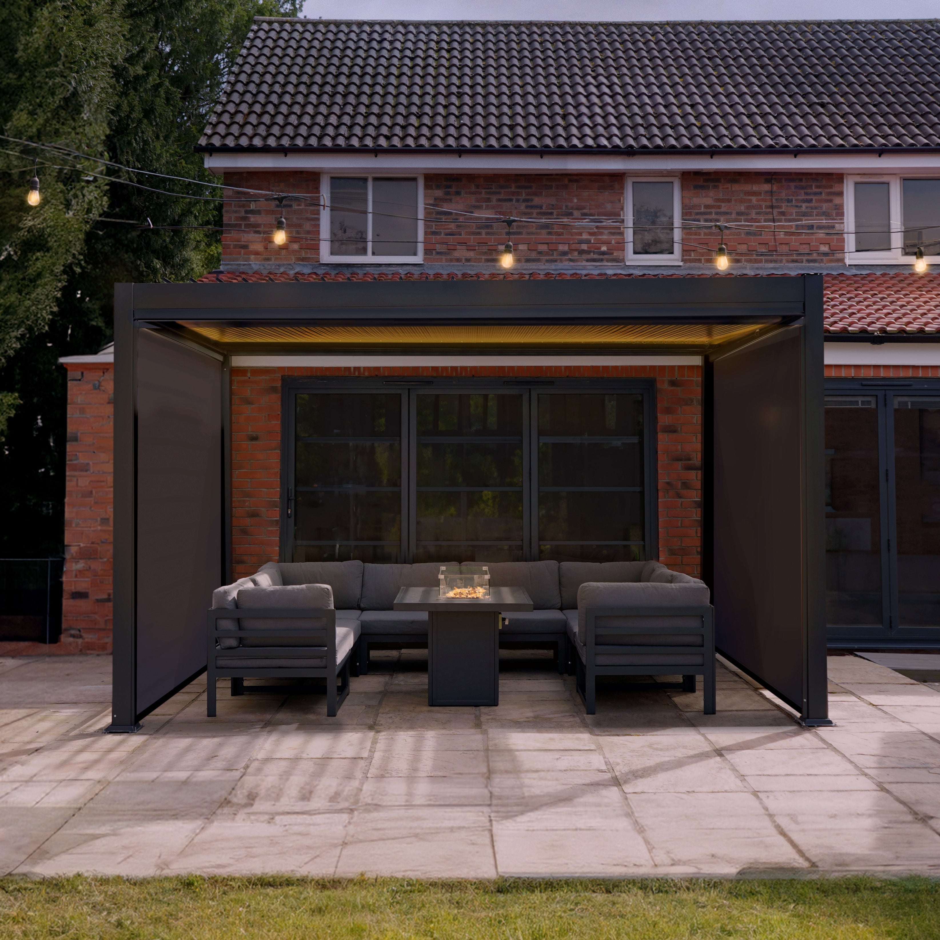 Aluminium Pergola With Anthracite Blinds & LED Lights - 3m x 3m